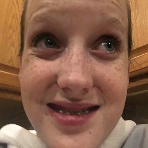 Meet your Posher, Bed